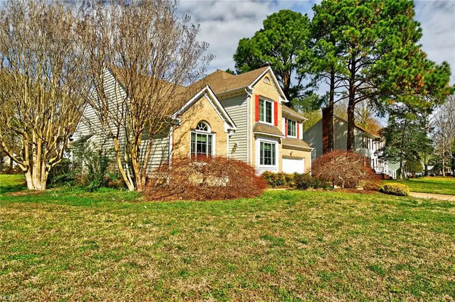 203 Winterberry Lane, Smithfield, VA 23430 - #2