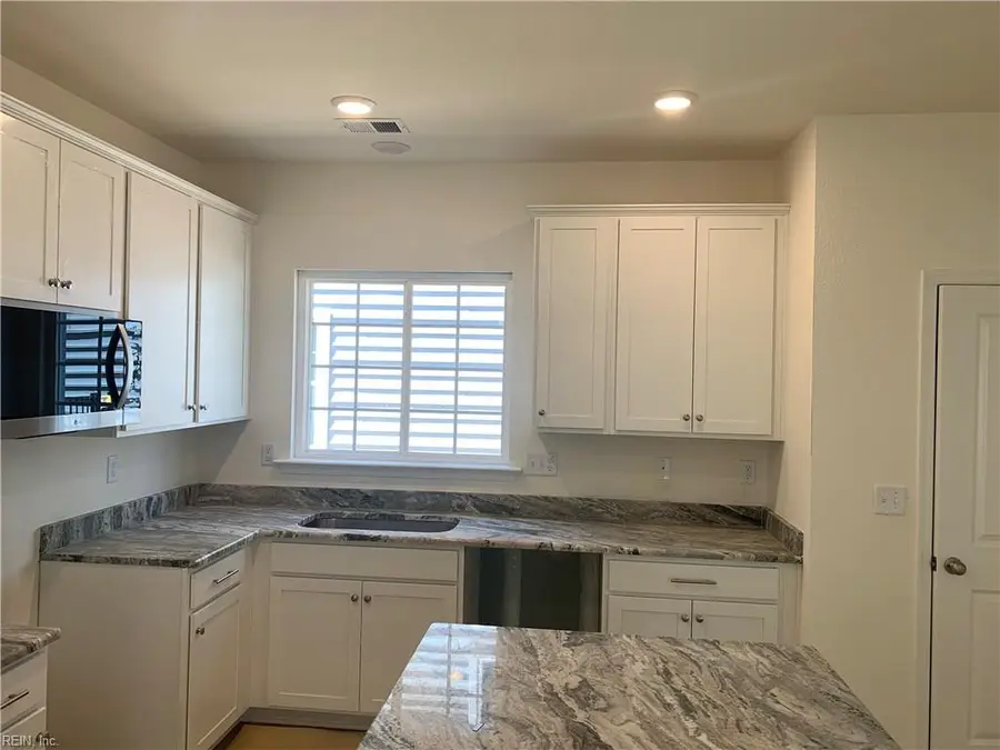 2009 Carroll Brinkley Way, Suffolk, VA 23434 - #2