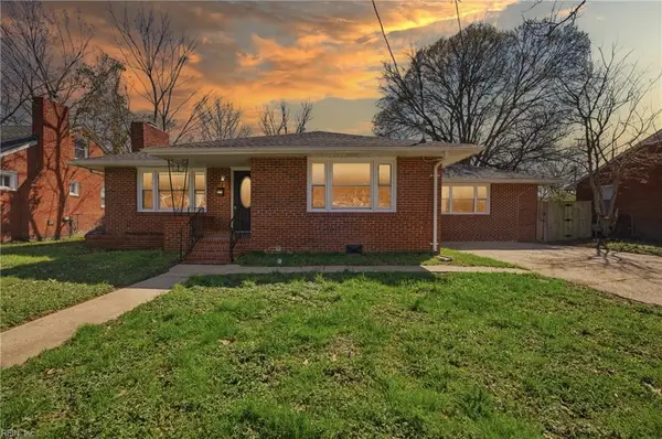 2811 Mapleton Avenue, Norfolk, VA 23504