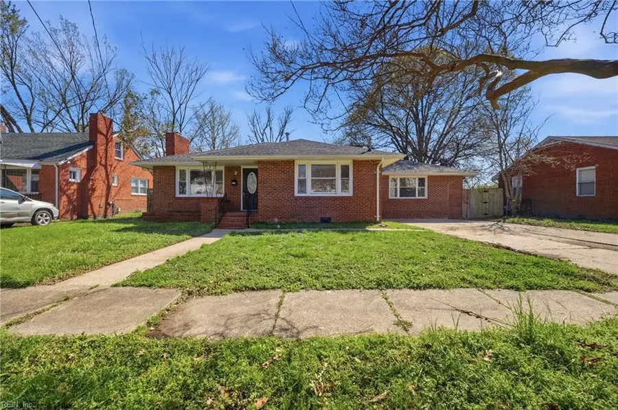 2811 Mapleton Avenue, Norfolk, VA 23504 - #3