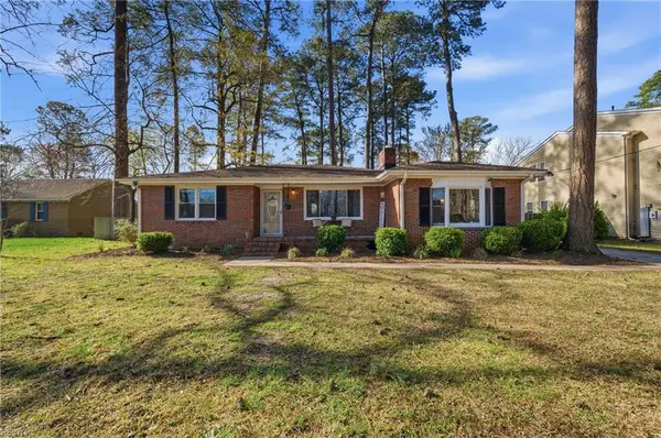 4073 Maple Drive, Chesapeake, VA 23322