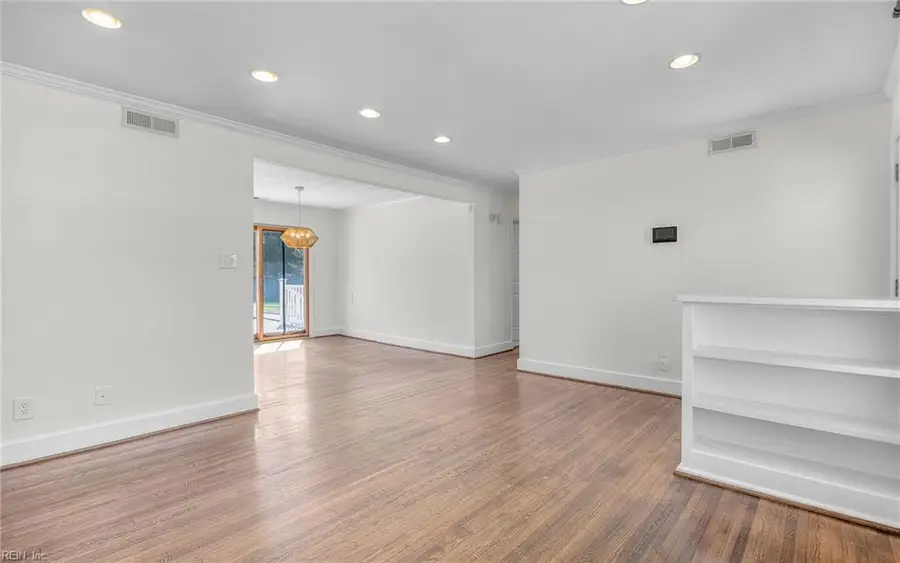 8212 Mona Avenue, Norfolk, VA 23518 - #3