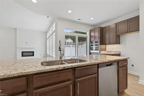 2200 Venture Way #B, Suffolk, VA 23434