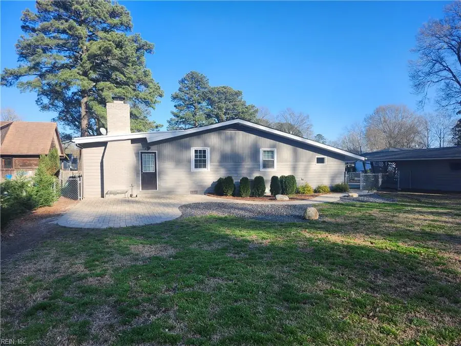 912 Oklahoma Drive, Chesapeake, VA 23323 - #2