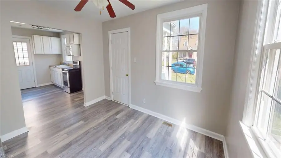 3307 Arlington Place, Portsmouth, VA 23707 - #2