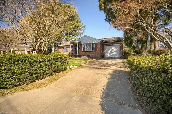 6 Karen Drive, Newport News, VA 23608