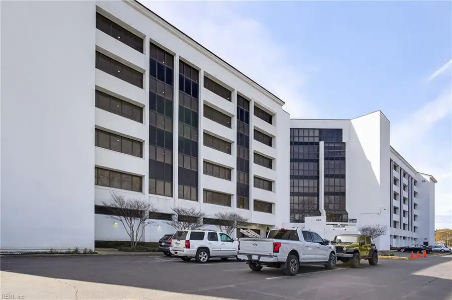 500 Winston Salem Avenue #103, Virginia Beach, VA 23451 - #3