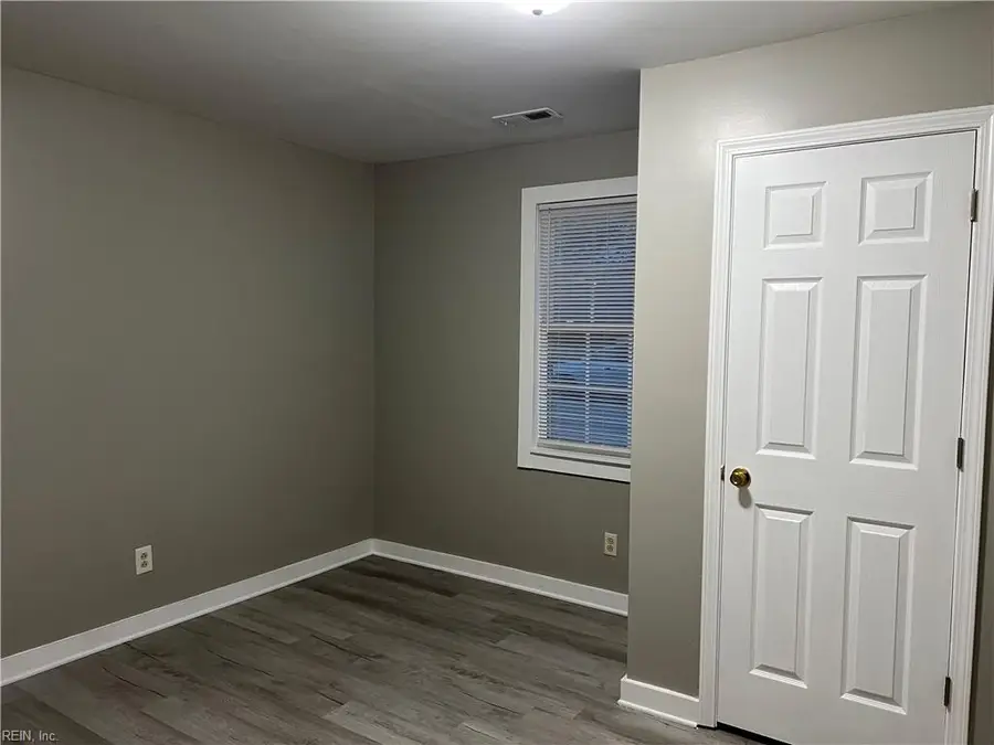 1207 Rosewood Avenue, Franklin, VA 23851 - #3