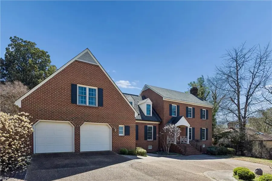10 W Governor Drive, Newport News, VA 23602 - #3