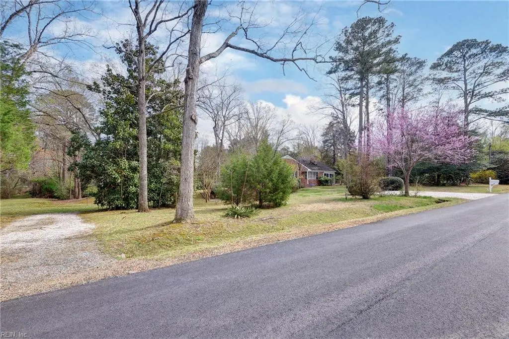 116 Holly Road, Williamsburg, VA 23188 - #1