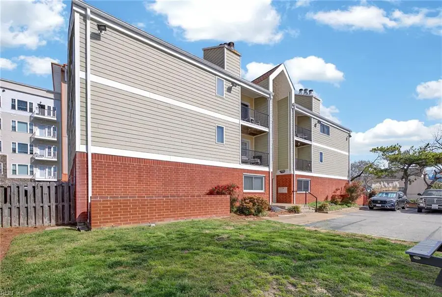 315 24th Street #320, Virginia Beach, VA 23451 - #2