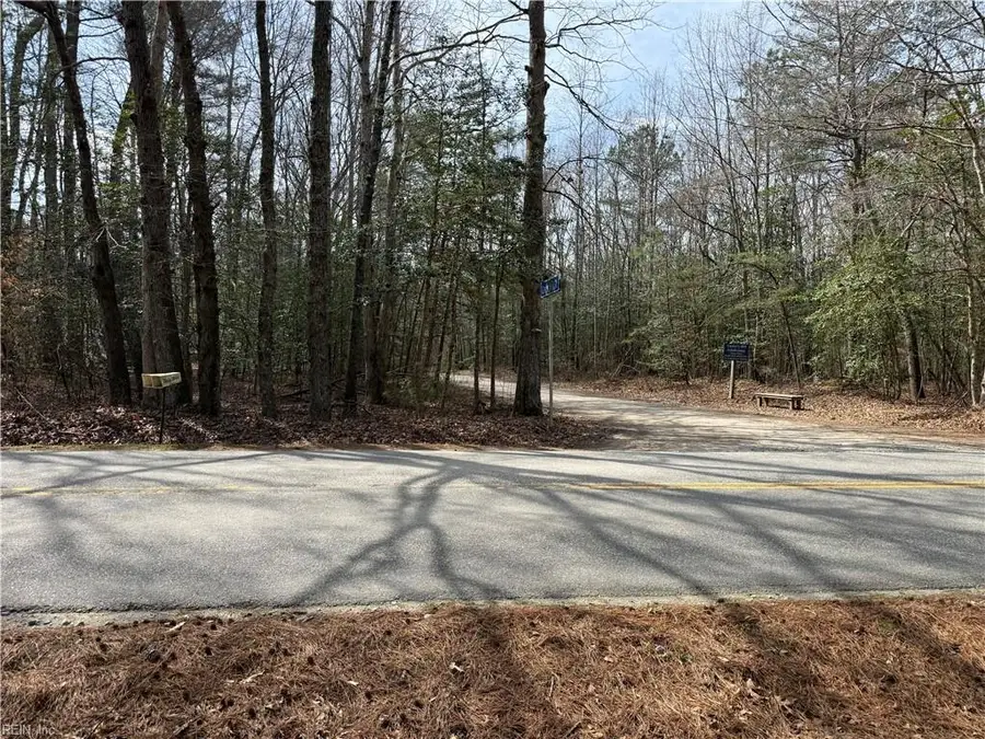 1A Carter Hill Street, Gloucester, VA 23061 - #2