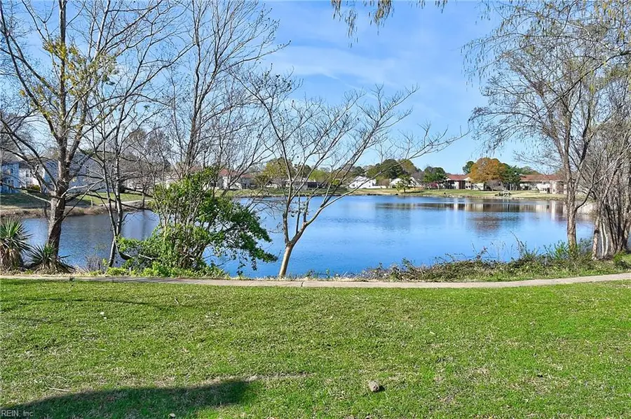 4072 Thomas Jefferson Drive, Virginia Beach, VA 23452 - #2