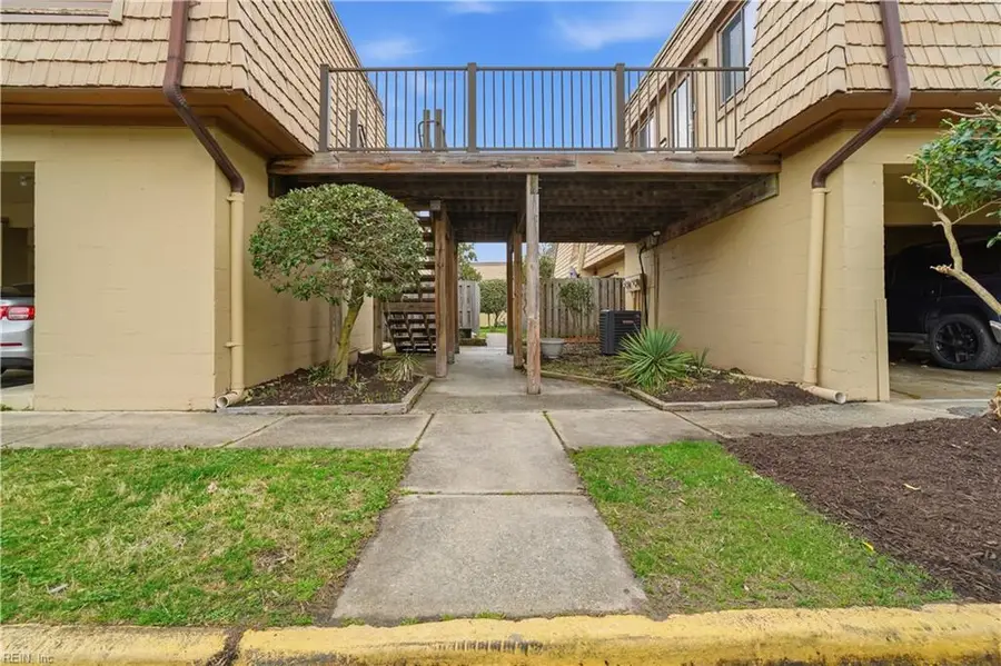 1501 Malibu Place, Newport News, VA 23608 - #2