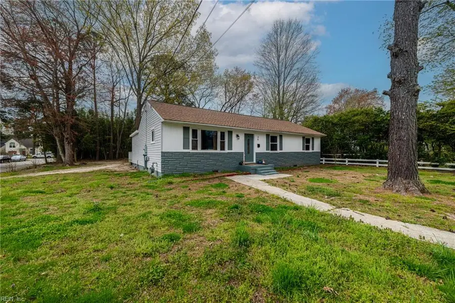 26 Woodhaven Road, Newport News, VA 23608 - #2