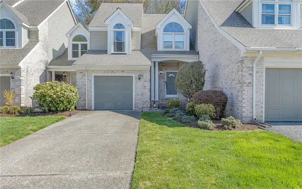 912 Shoal Creek Trail, Chesapeake, VA 23320