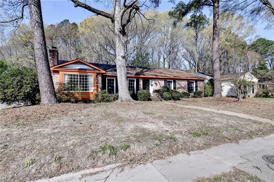 682 Village Green Parkway, Newport News, VA 23602 - #2