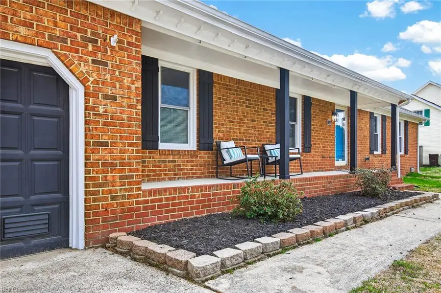 301 Fernwood Farms Road, Chesapeake, VA 23320 - #2