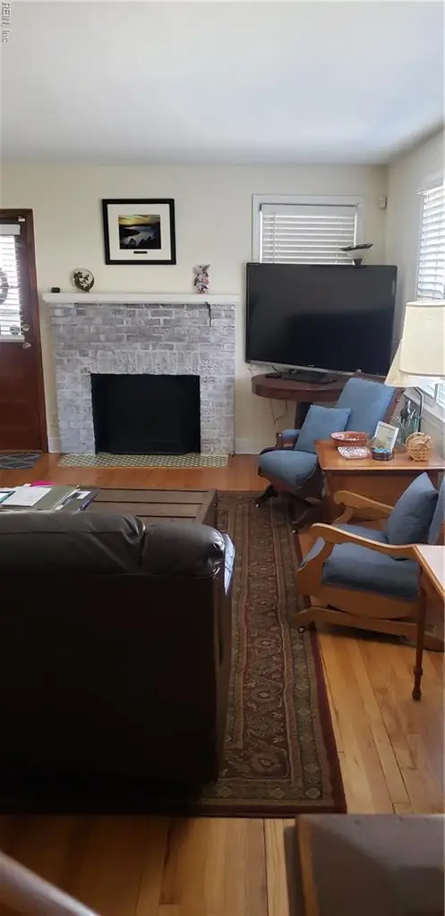 8701 Hammett Avenue, Norfolk, VA 23503 - #2