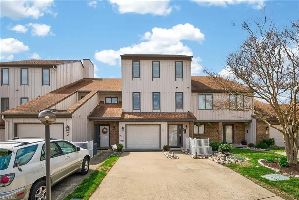 42 Sandie Point Lane, Portsmouth, VA 23701 - #1