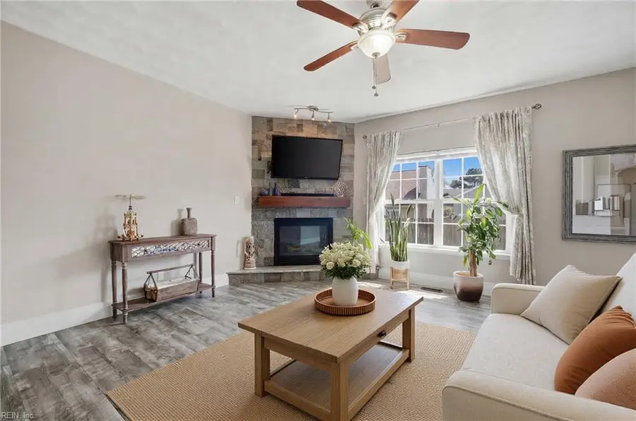 944 Hodges Place, Virginia Beach, VA 23464 - #3