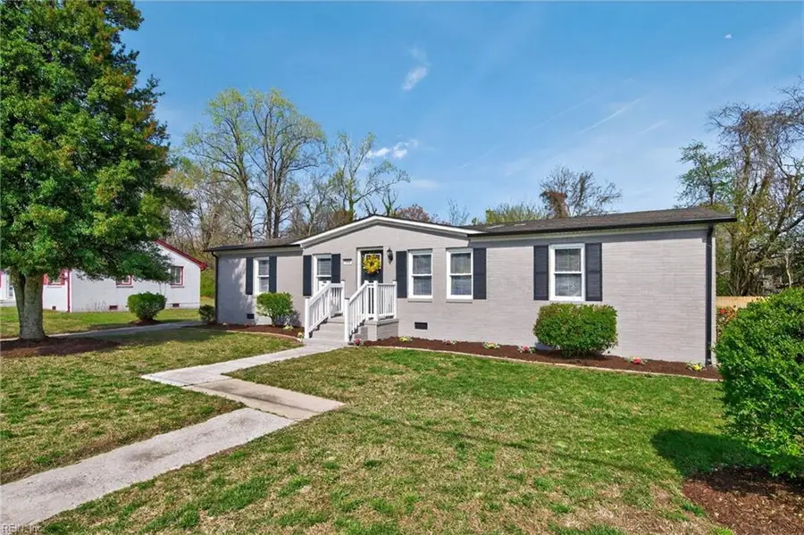 202 Bunch Avenue, Suffolk, VA 23434 - #2
