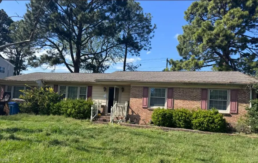 357 Dexter Street E, Chesapeake, VA 23324 - #1