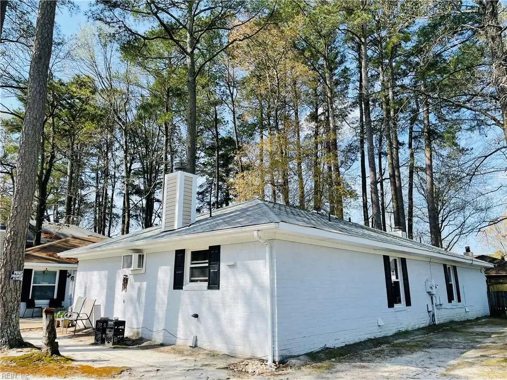 703 S Rosemont Road, Virginia Beach, VA 23452 - #1