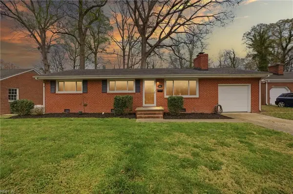 444 Eastwood Drive, Newport News, VA 23602