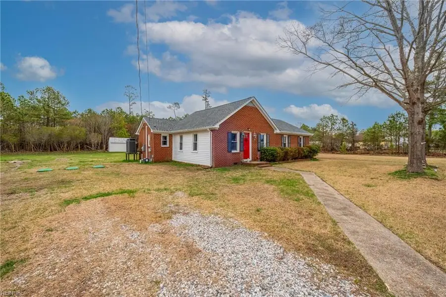 2111 Jenkins Neck Road, Hayes, VA 23072 - #2