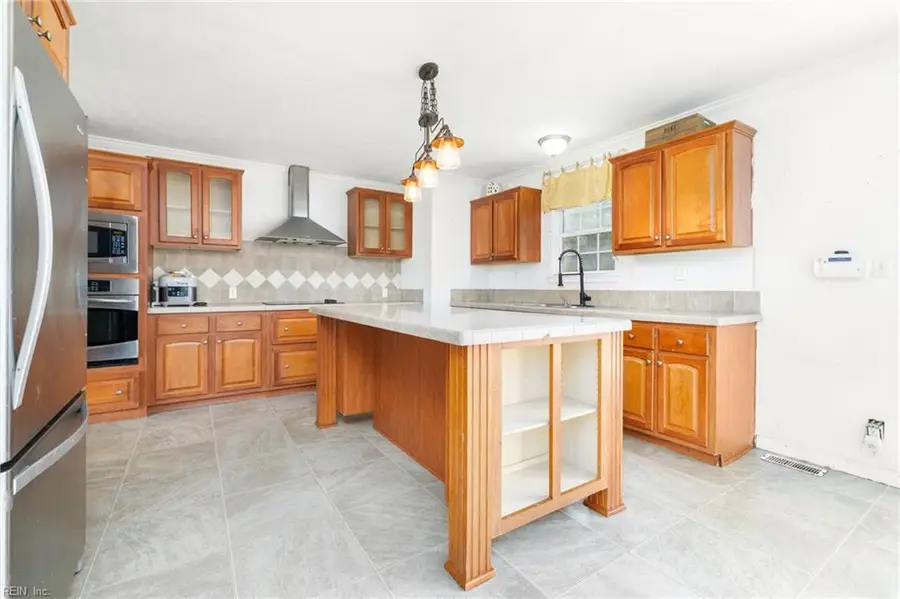 24186 Green Plains Road, Emporia, VA 23847 - #2