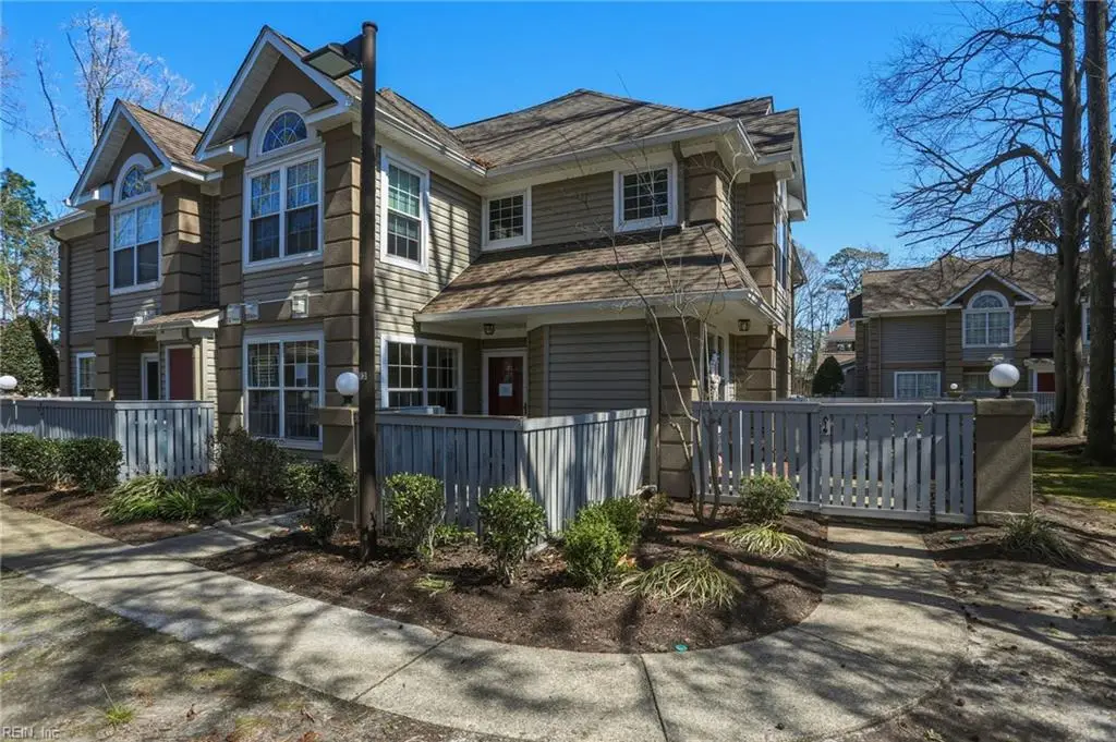 333 Gainsborough Square, Chesapeake, VA 23320 - #1