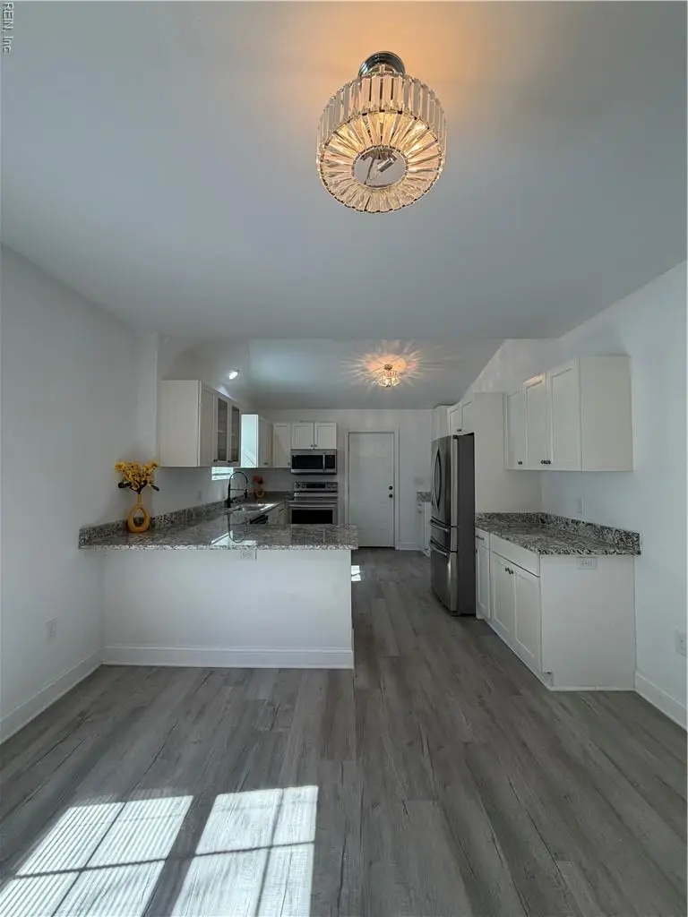 310 Barrett Street, Franklin, VA 23851 - #2