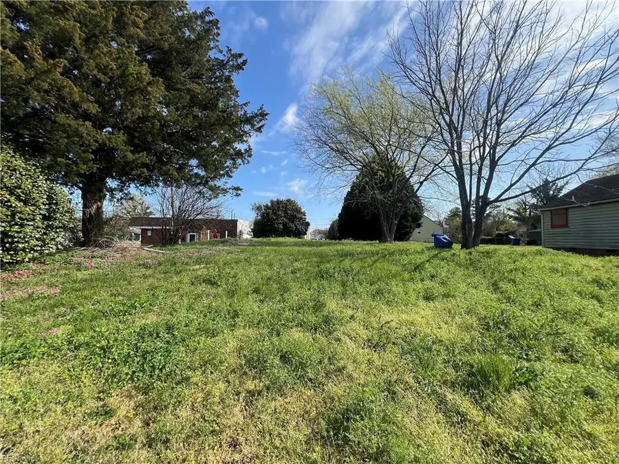 366 Sycamore Avenue Avenue, Newport News, VA 23607 - #2