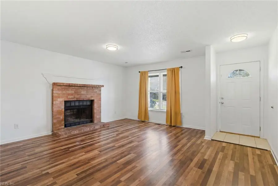 708 Colony Drive, Chesapeake, VA 23322 - #3