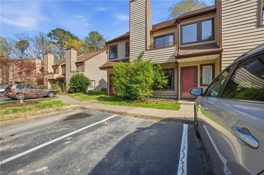 1122 N Green Drive, Newport News, VA 23602 - #3