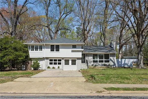 406 Hiden Avenue, Newport News, VA 23606