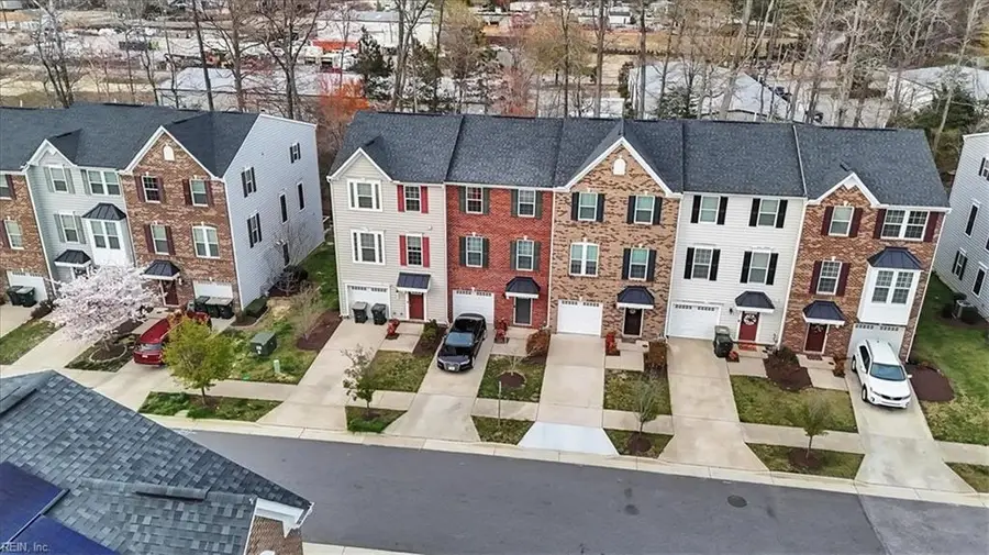 106 Mccormick Place, Williamsburg, VA 23185 - #3