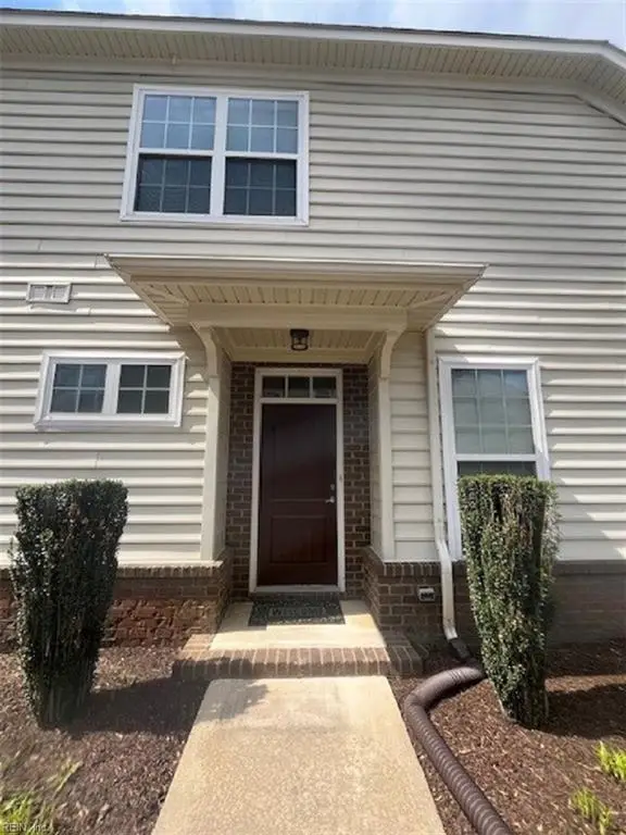 412 Tanners Green Court, Chesapeake, VA 23320 - #1