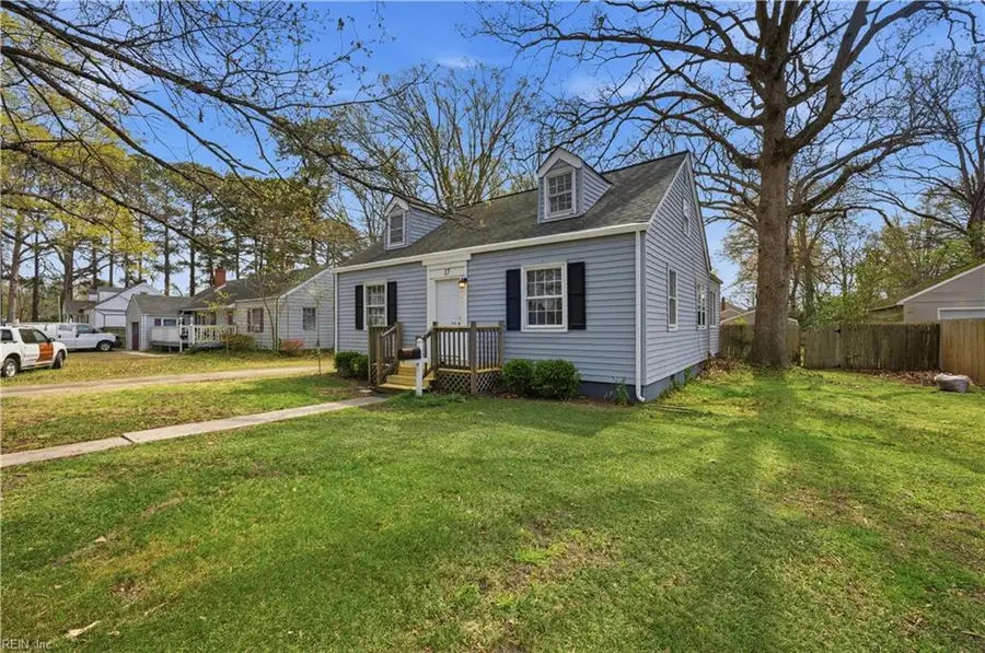 17 Green Oaks Road, Newport News, VA 23601 - #3
