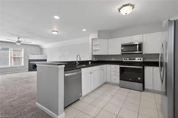 8550 Tidewater Drive #C2, Norfolk, VA 23518