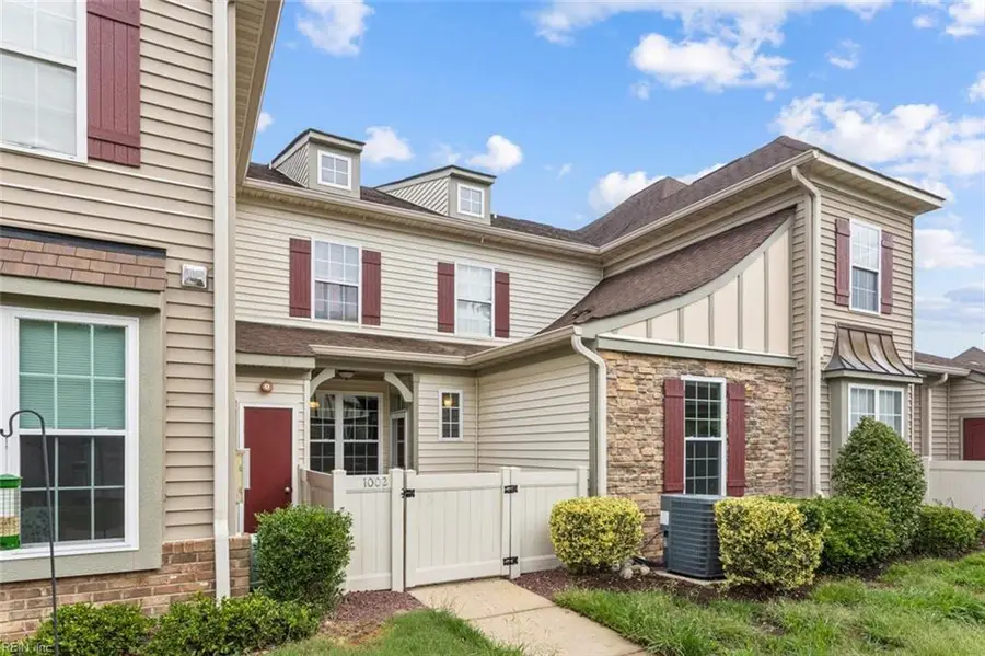 1002 Rivers Arch, Carrollton, VA 23314 - #2