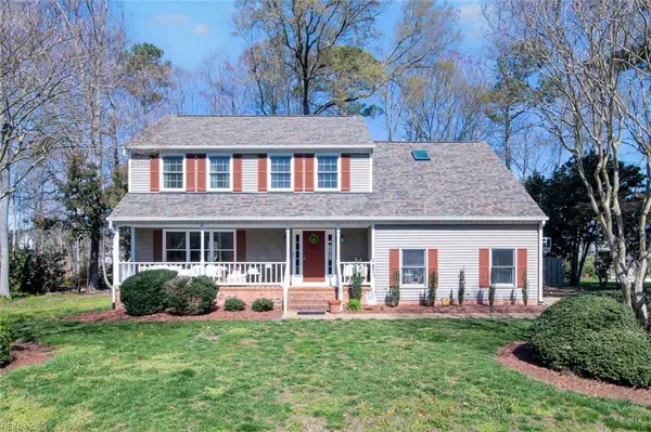 129 Stone Lake Court, Yorktown, VA 23693
