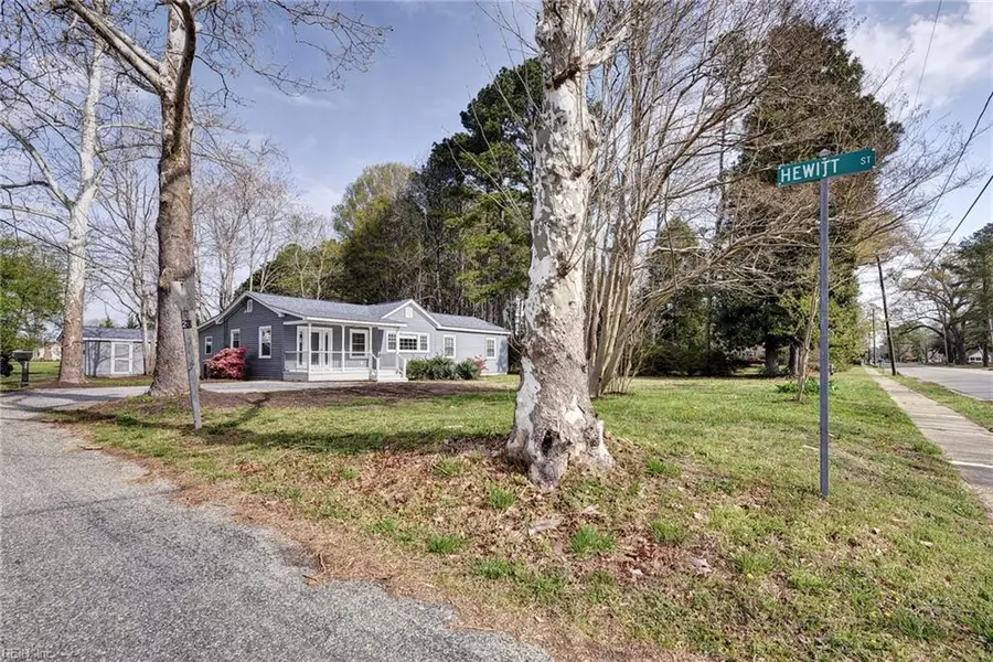 20 Hewitt Street, Saluda, VA 23149 - #3