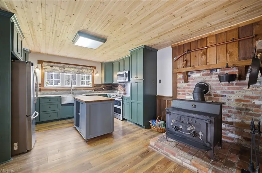 2805 Bunch Walnuts Road, Chesapeake, VA 23322 - #2