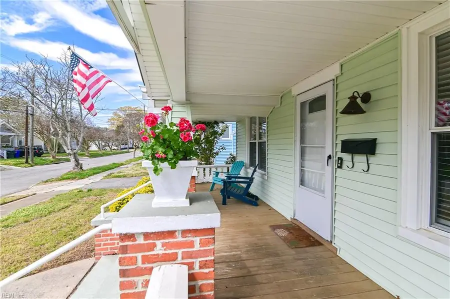 124 E Lorengo Avenue, Norfolk, VA 23503 - #3