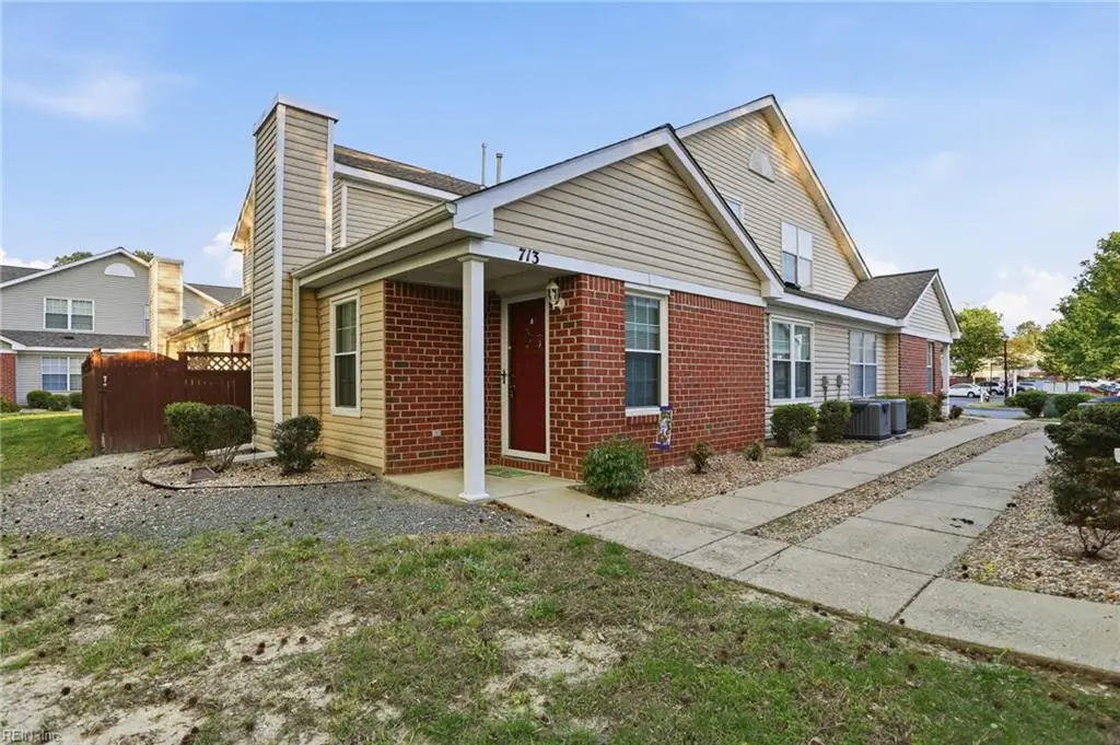 713 Oak Mill Lane, Newport News, VA 23602 - #1