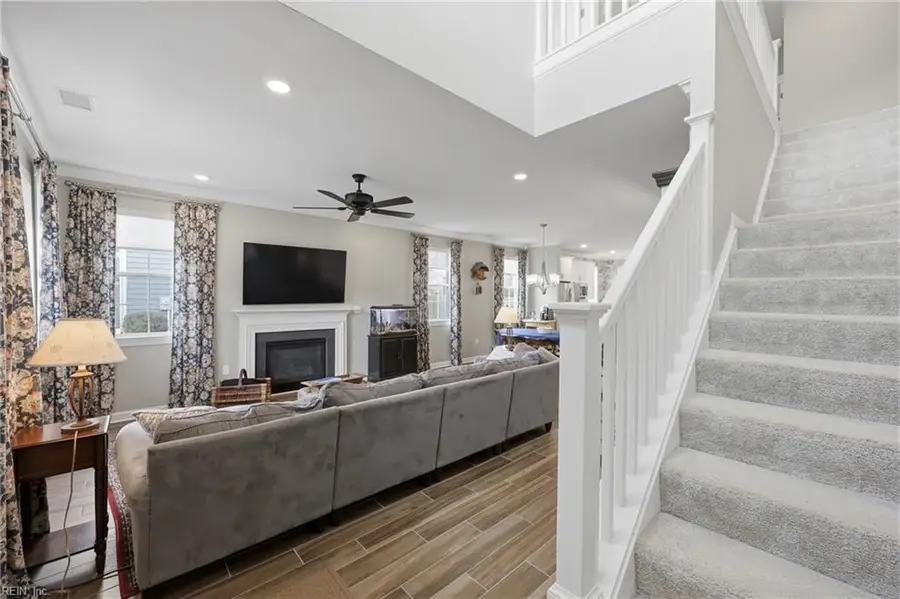 661 Middleton Way, Chesapeake, VA 23322 - #3