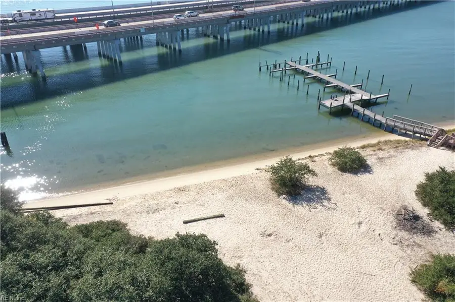 855 Little Bay Avenue, Norfolk, VA 23503 - #2