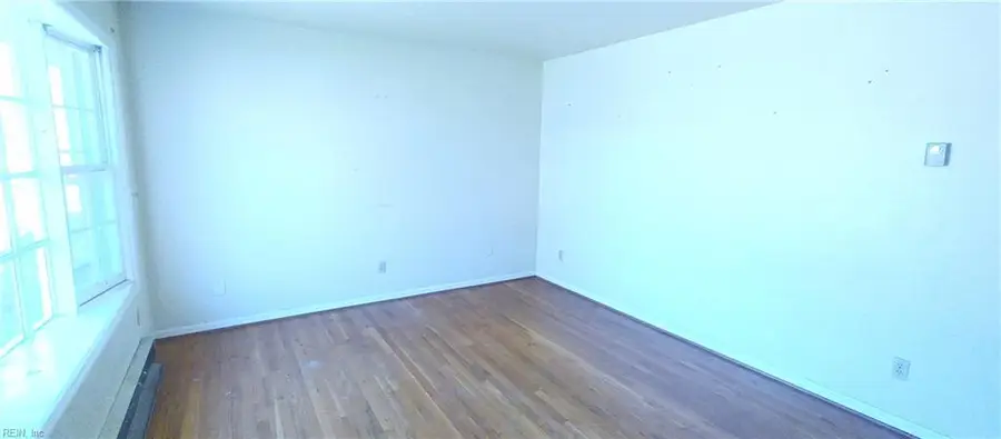 412 Southgate Avenue, Virginia Beach, VA 23462 - #2
